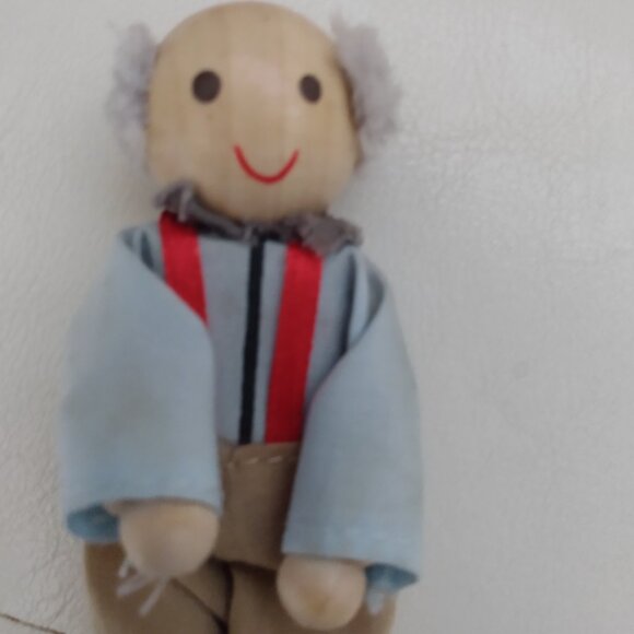 Kidcraft wooden Grandpa Dollhouse toy figure - Picture 1 of 6